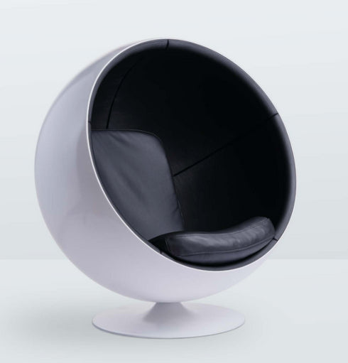 Eero Aarnio Originals Ball Chair